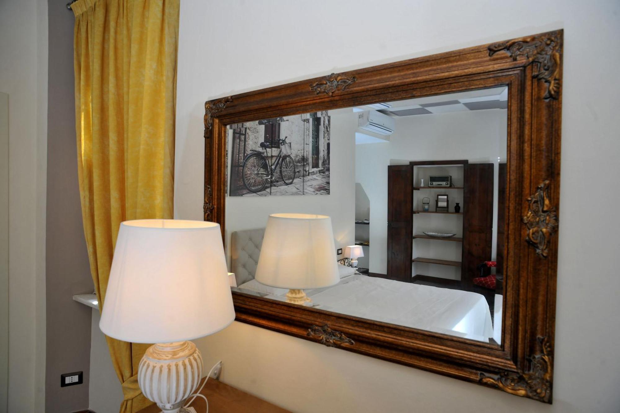 Trattoria Laghee Con Couette-café *